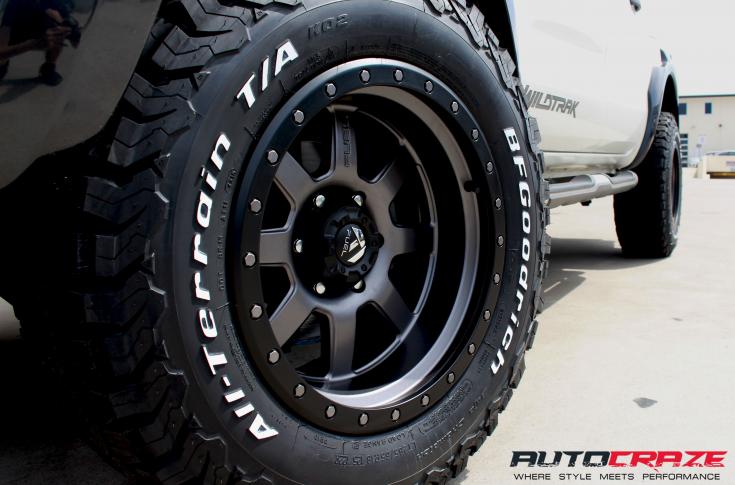 FORD-RANGER-TROPHY-MATTE-ANTHRACITE-WITH-BLACK-RING